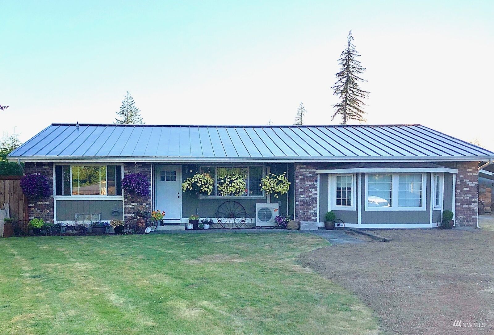 Property Photo:  20 Friars Way  WA 98331 