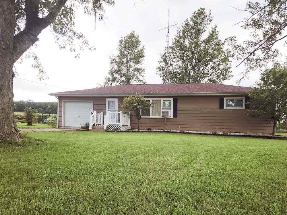 Property Photo:  7470 S SR 1 Redkey  IN 47373 