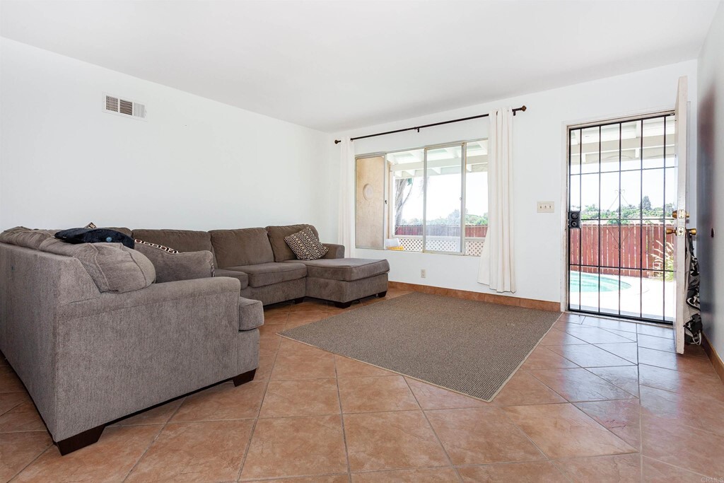 Property Photo: 1722 S Santa Fe Avenue CA 92084