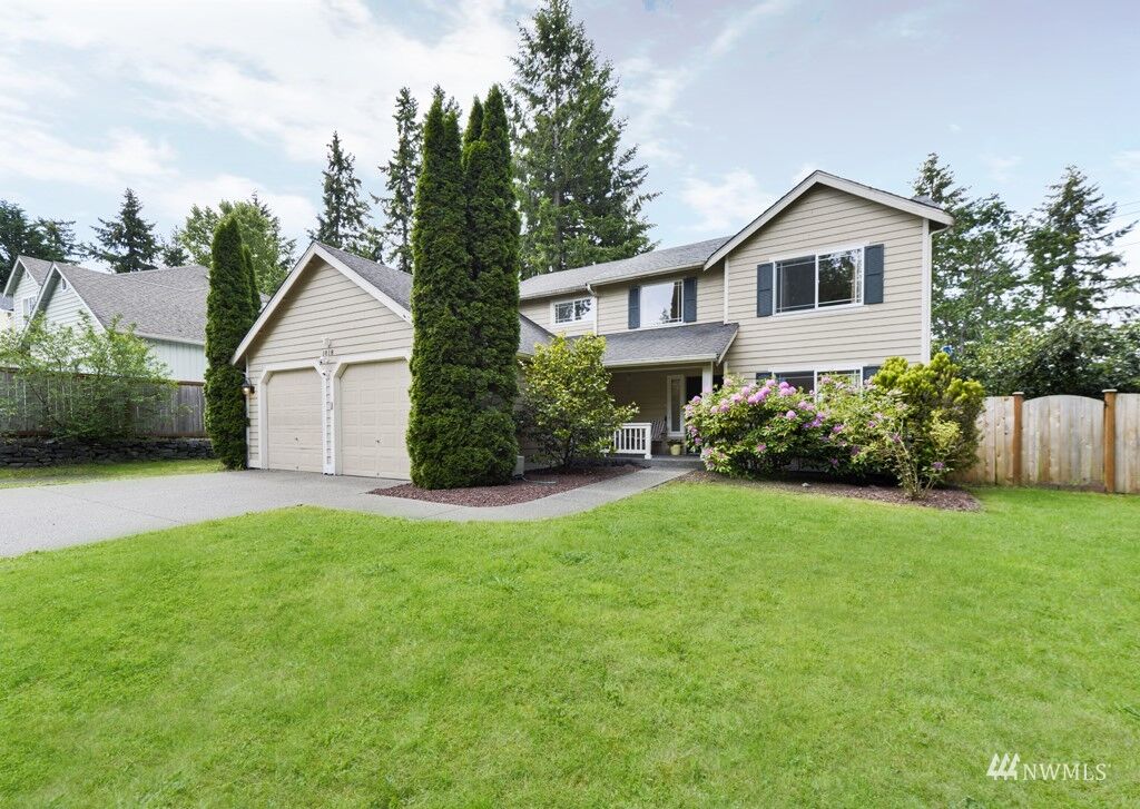 Property Photo:  1818 135th Street Ct E  WA 98445 