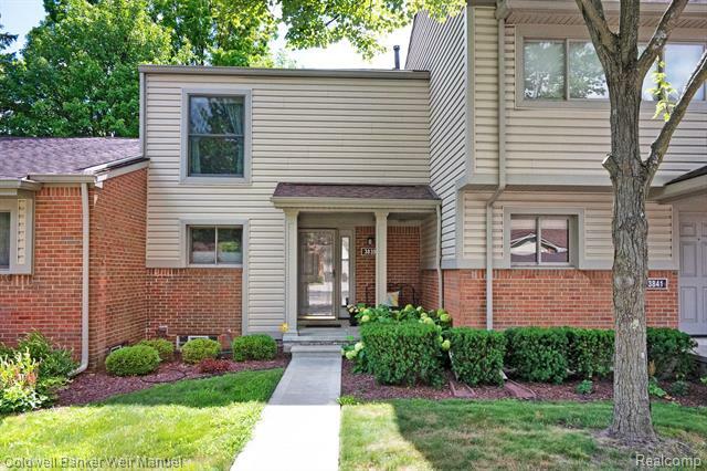 Property Photo: 3839 Old Creek Road MI 48084