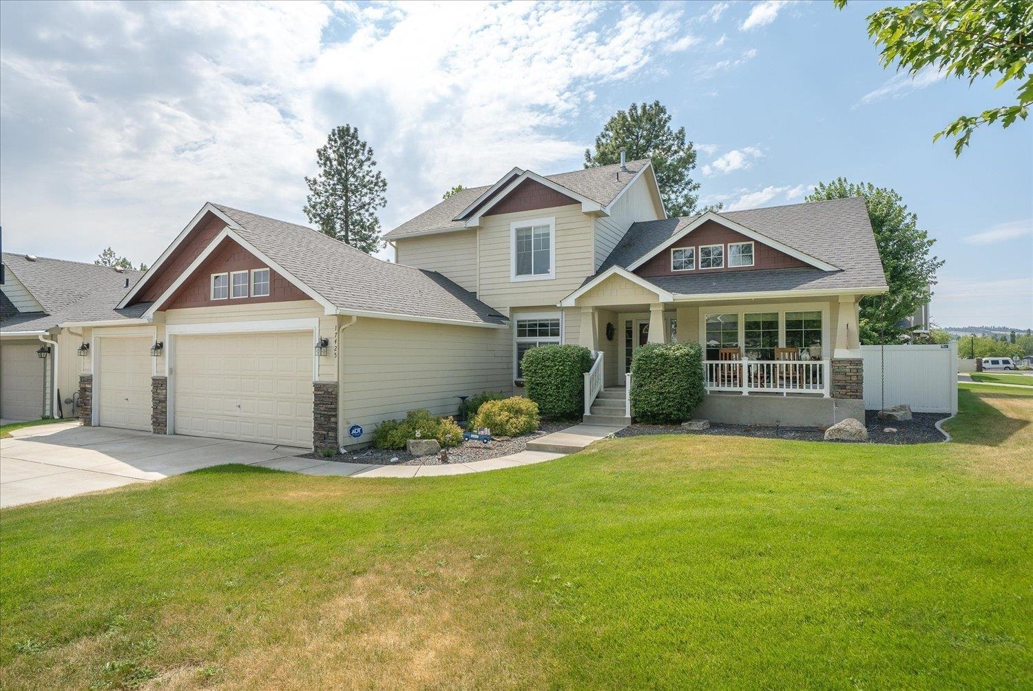 Property Photo:  17425 N Edgecrest Rd  WA 99005 