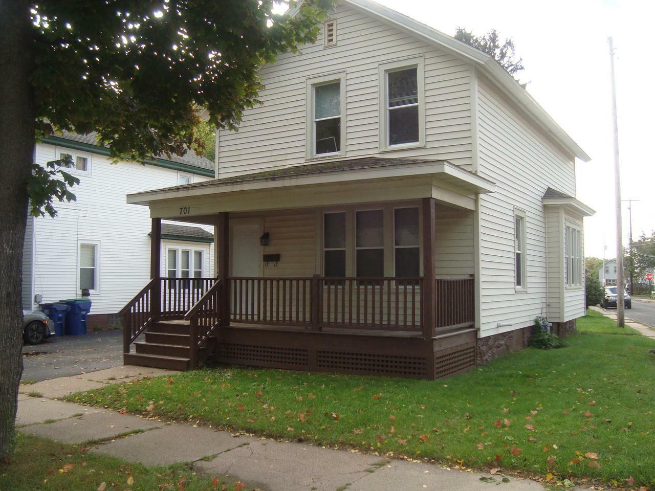 Property Photo:  701 Kickbusch Street  WI 54403 