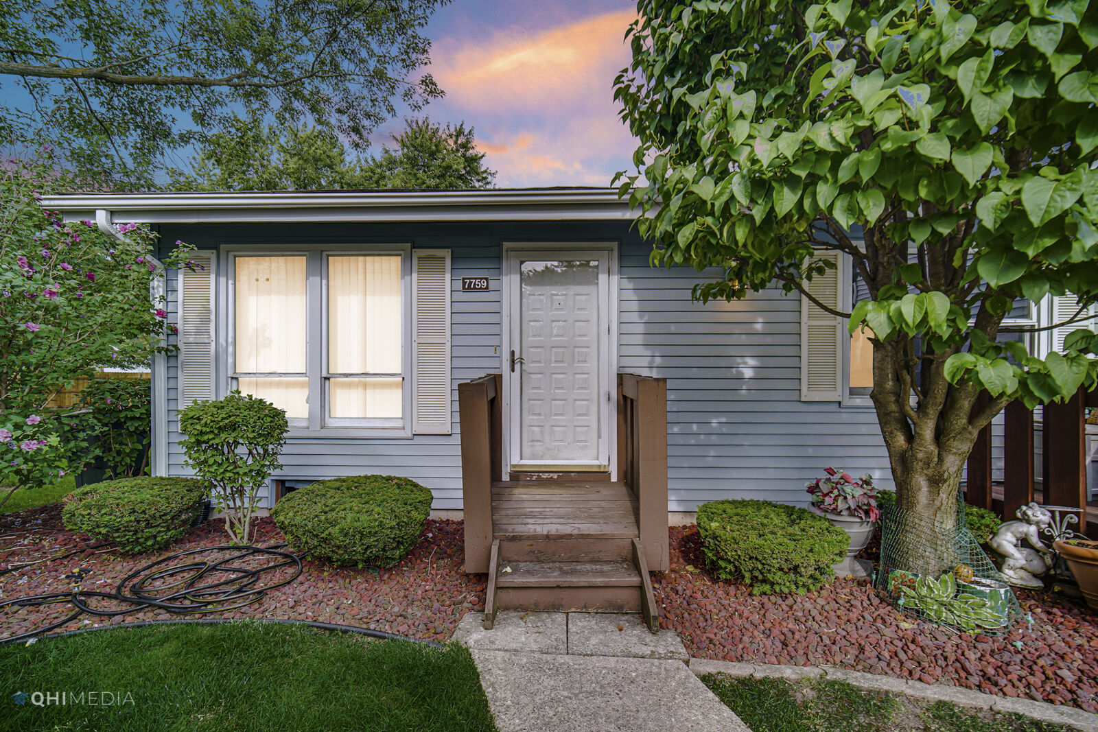 Property Photo:  7759 W Emerald Court 7759  IL 60423