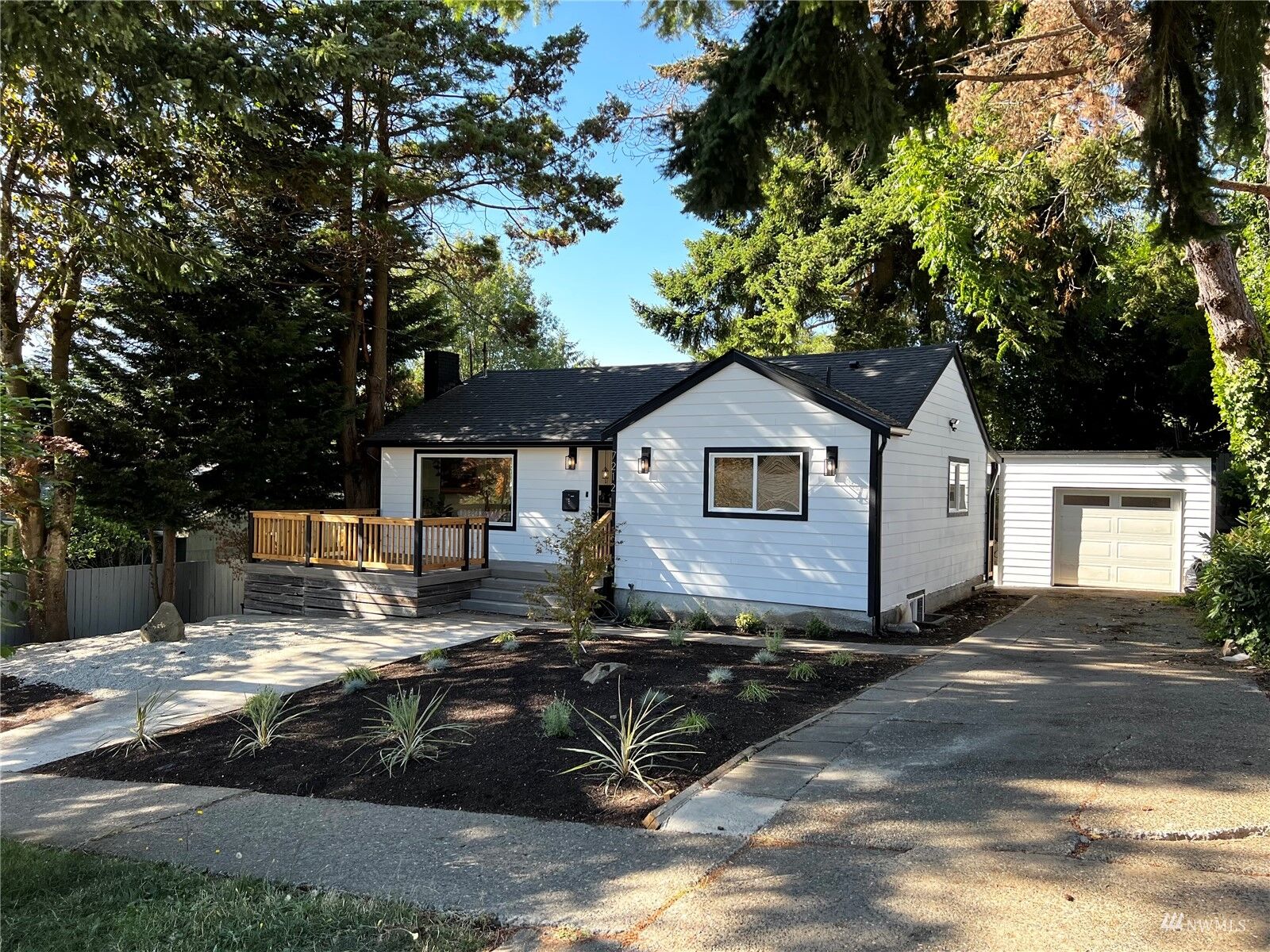 Property Photo:  7212 115th Street S  WA 98178 