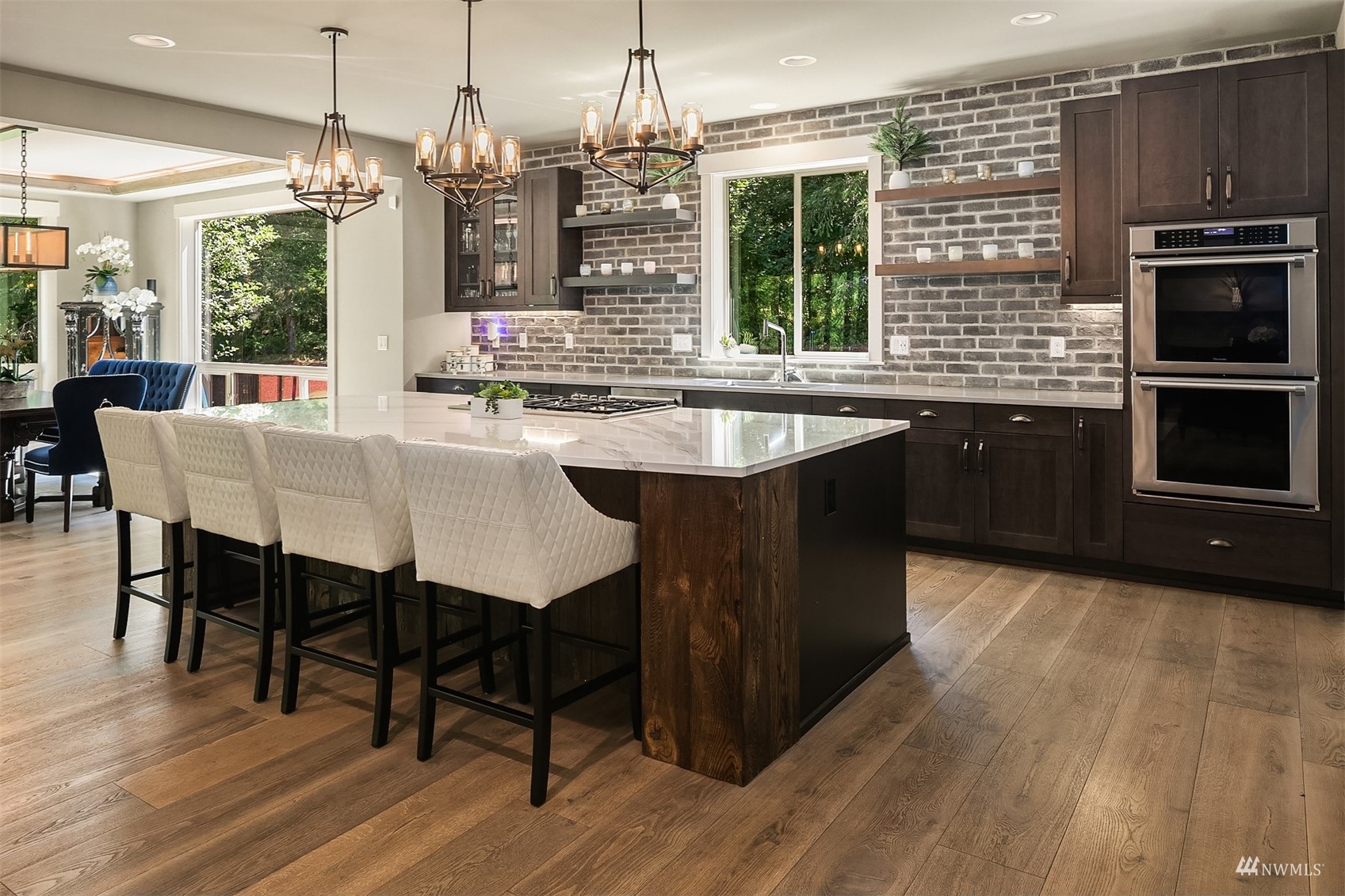 Property Photo: 28430 316th Way SE WA 98051
