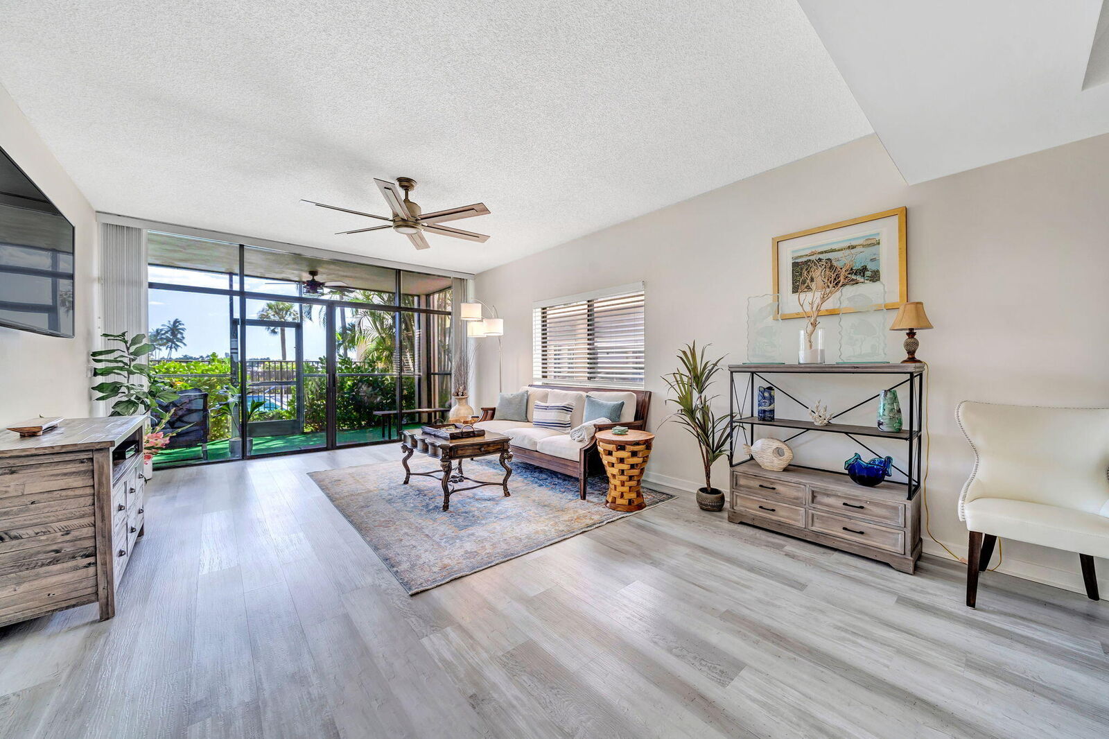 Property Photo:  11370 Twelve Oaks Way 118  FL 33408 