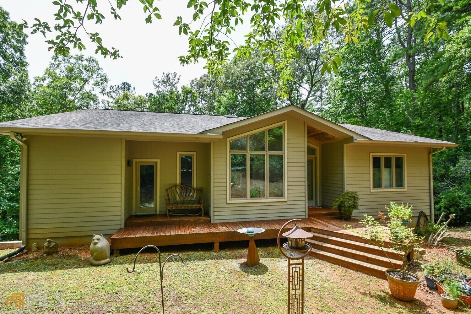 Property Photo:  860 Blue Ridge Drive  GA 30571 