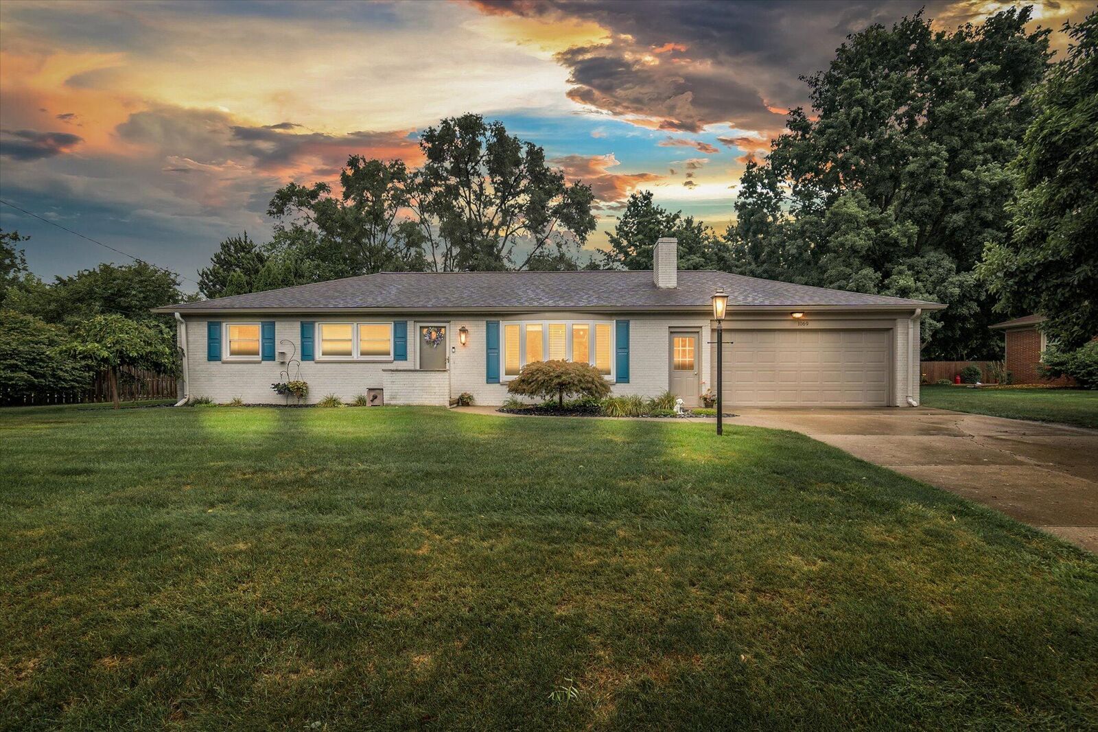 Property Photo:  1069 Westfield Drive  MI 49203 