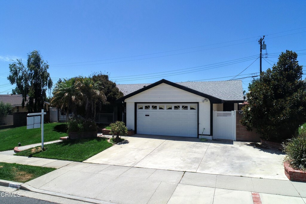 Property Photo: 139 San Benito Avenue CA 93004