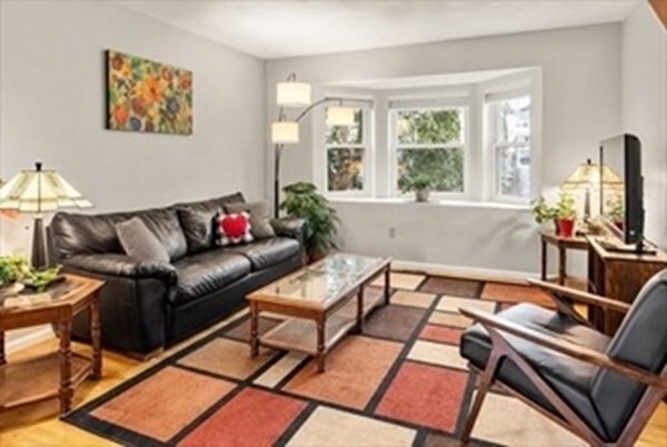 Property Photo: 289 Market St B MA 02135