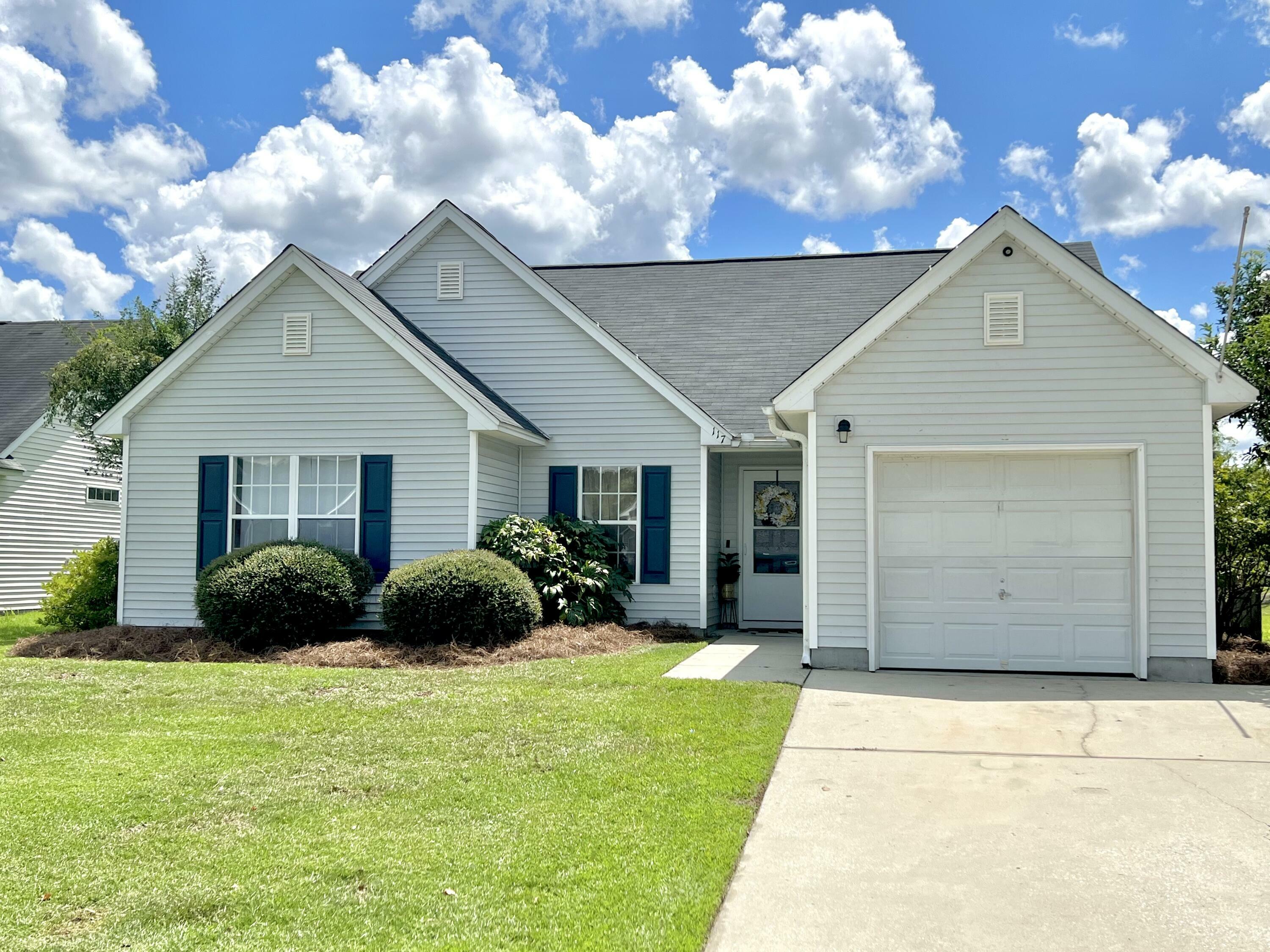 Property Photo: 117 Delafield SC 29486