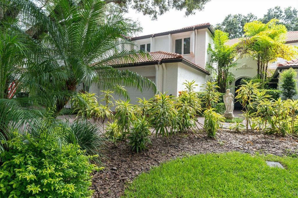 Property Photo:  1019 Guisando De Avila  FL 33613 