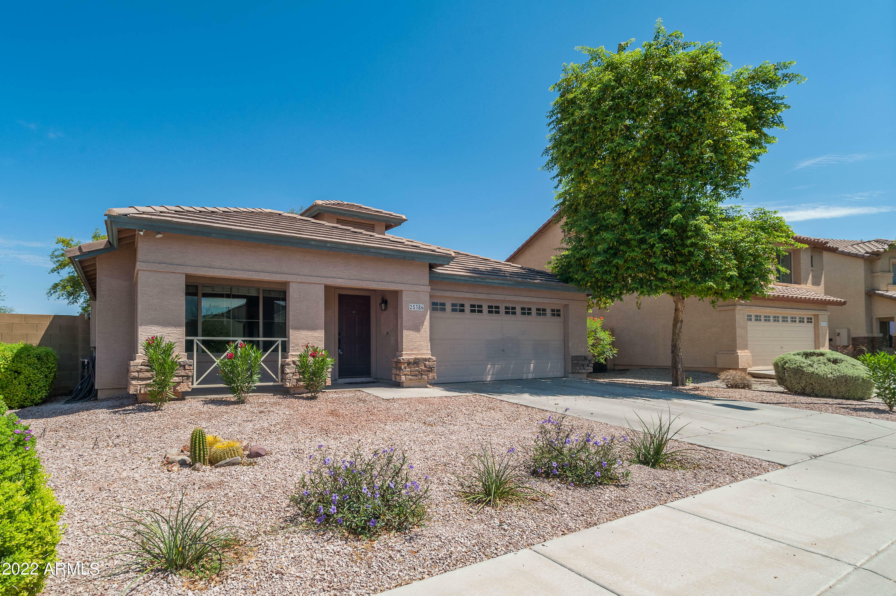 Property Photo:  25386 W Darrel Drive  AZ 85326 