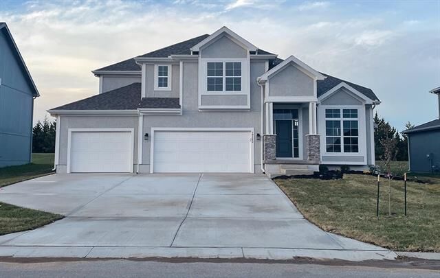 Property Photo:  19280 W 109th Place  KS 66061 