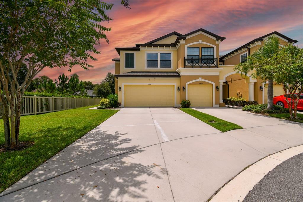 Property Photo:  11502 Crowned Sparrow Lane  FL 33626 