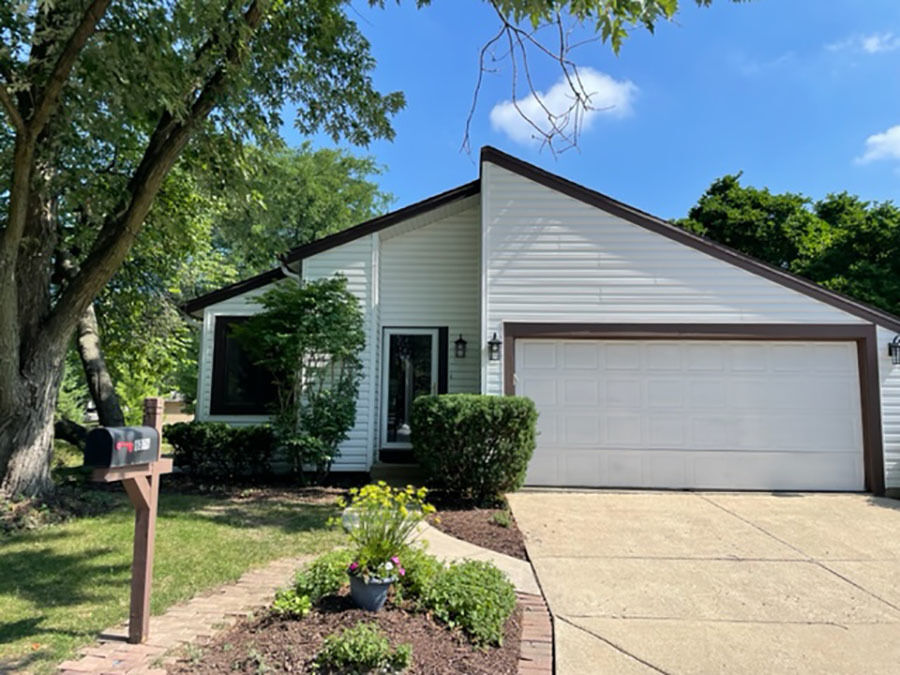 Property Photo:  6376 Kindling Court  IL 60532 