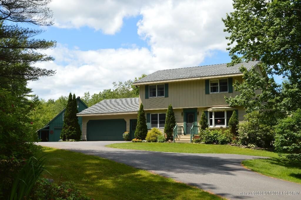 Property Photo:  232 County Road  ME 04282 