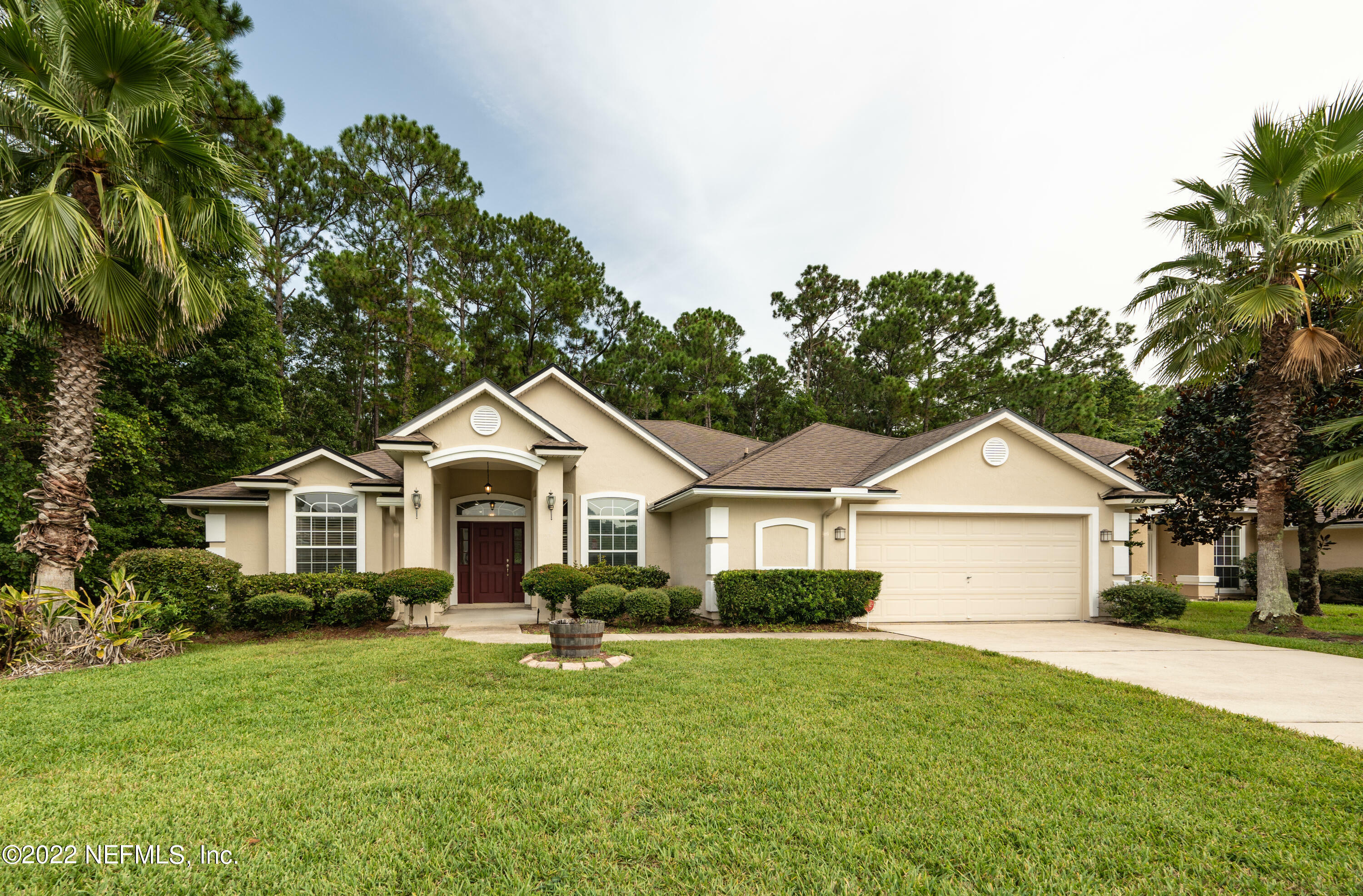 Property Photo:  1535 Summerdown Way  FL 32259 