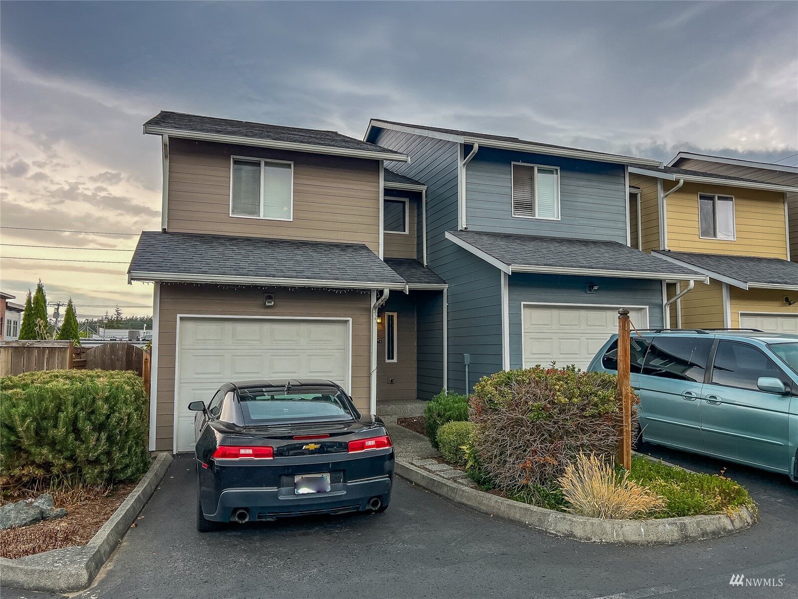 Property Photo:  563 NE Kettle Street D1  WA 98277 