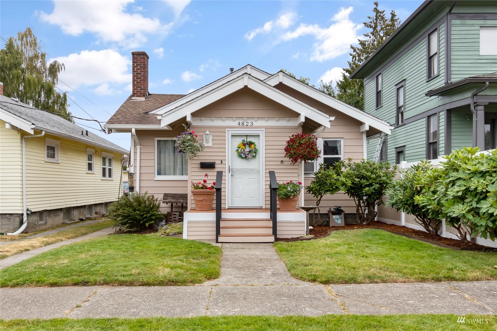 Property Photo:  4823 S I Street  WA 98408 