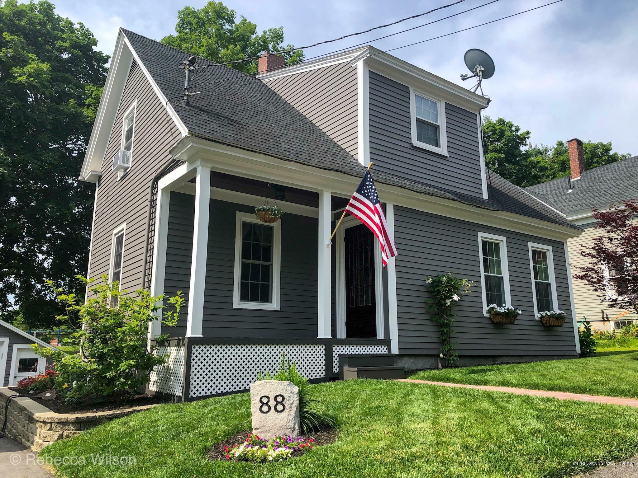 Property Photo:  88 Green Street  ME 04330 