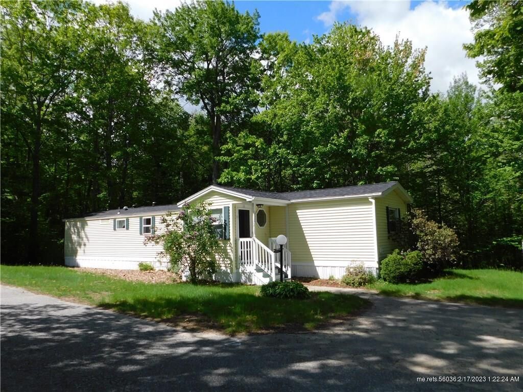 Property Photo: 11 Sandy Court ME 04282
