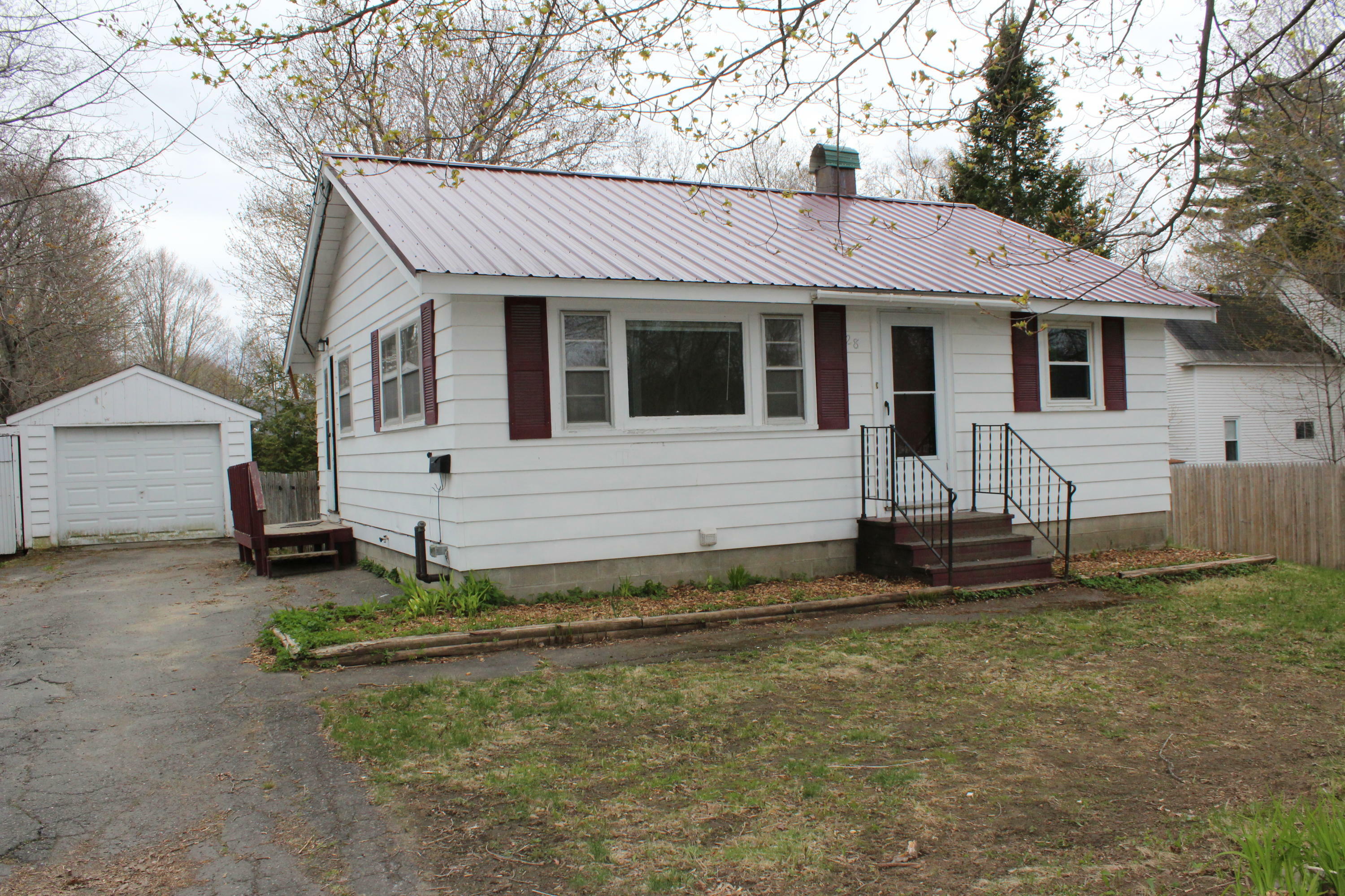 Property Photo:  28 Highland Avenue  ME 04463 