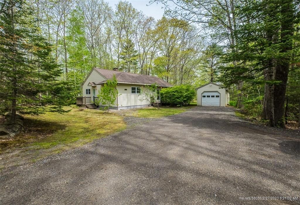 Property Photo:  67 South Street  ME 04856 