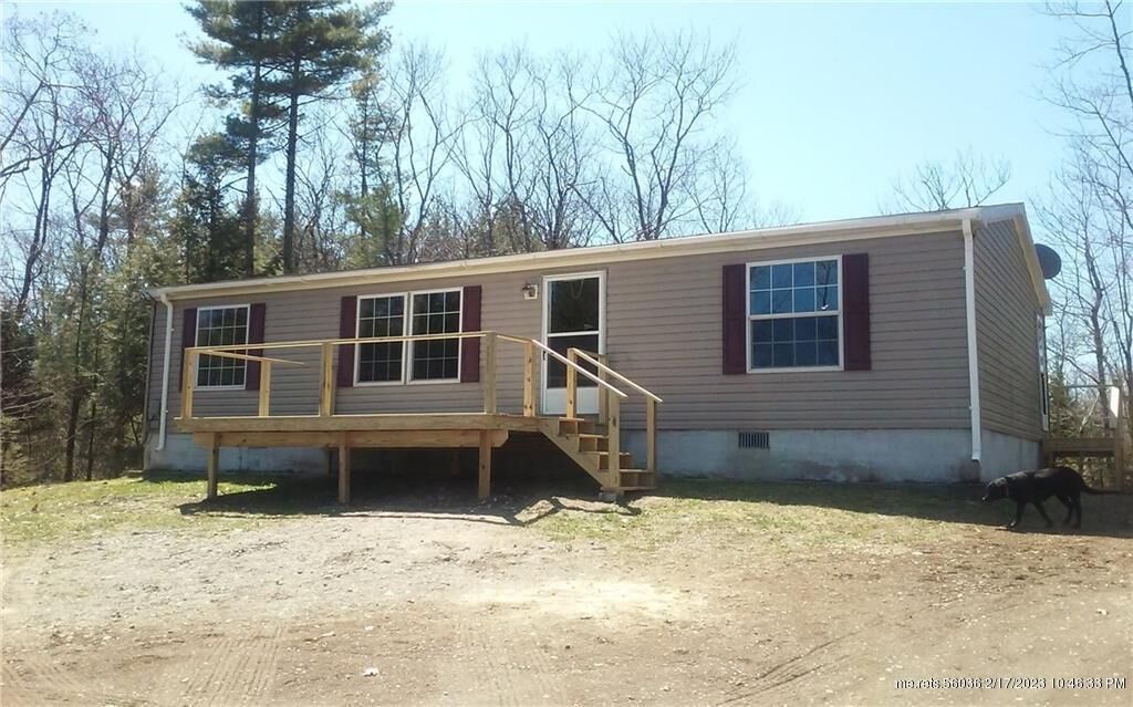Property Photo:  62 Sunset Ridge Road  ME 04572 
