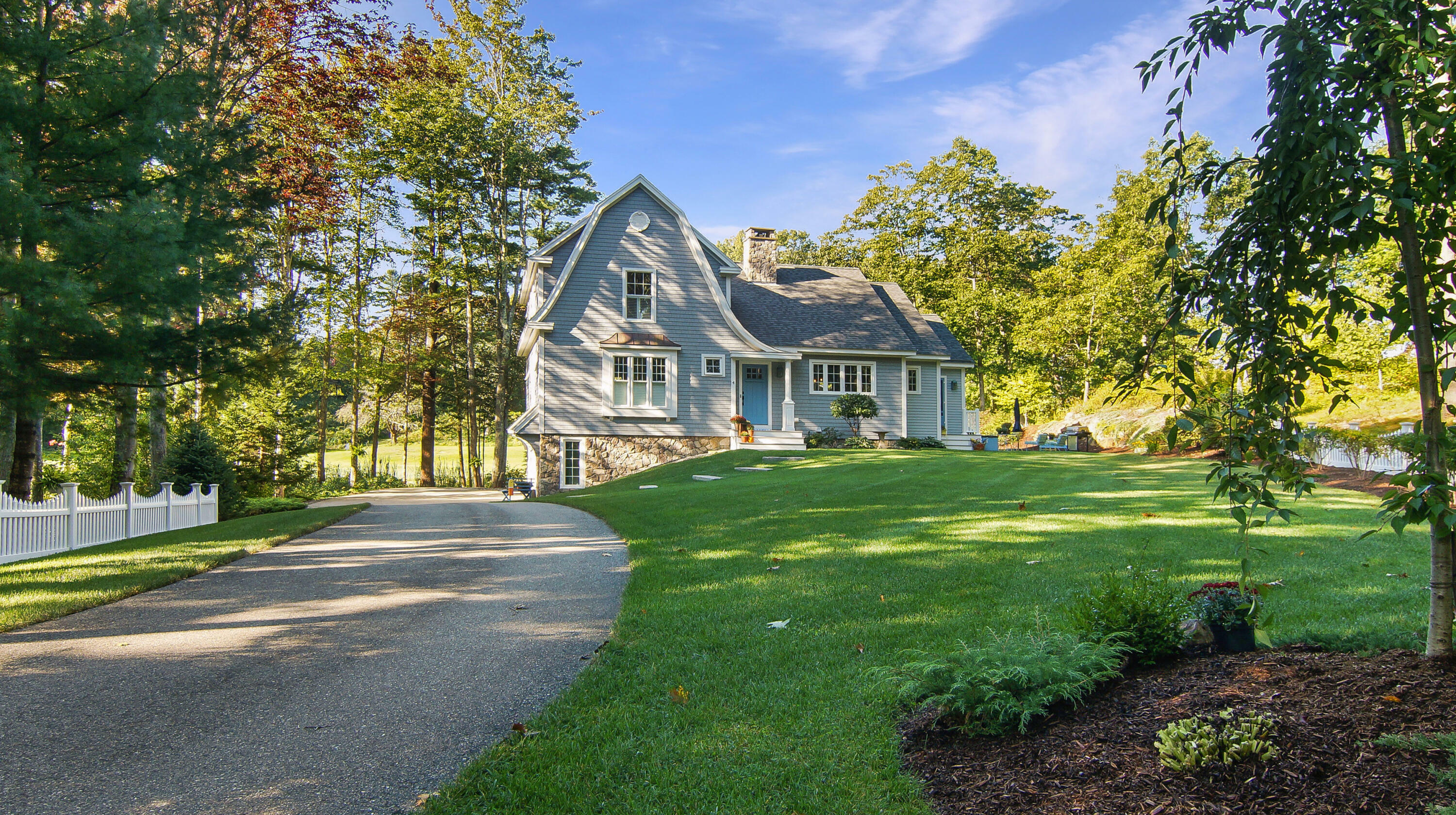 Property Photo:  4 Rocky Shore Lane  ME 04043 