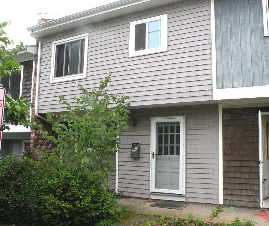 Property Photo: 10 Ponce Street 10 ME 04101