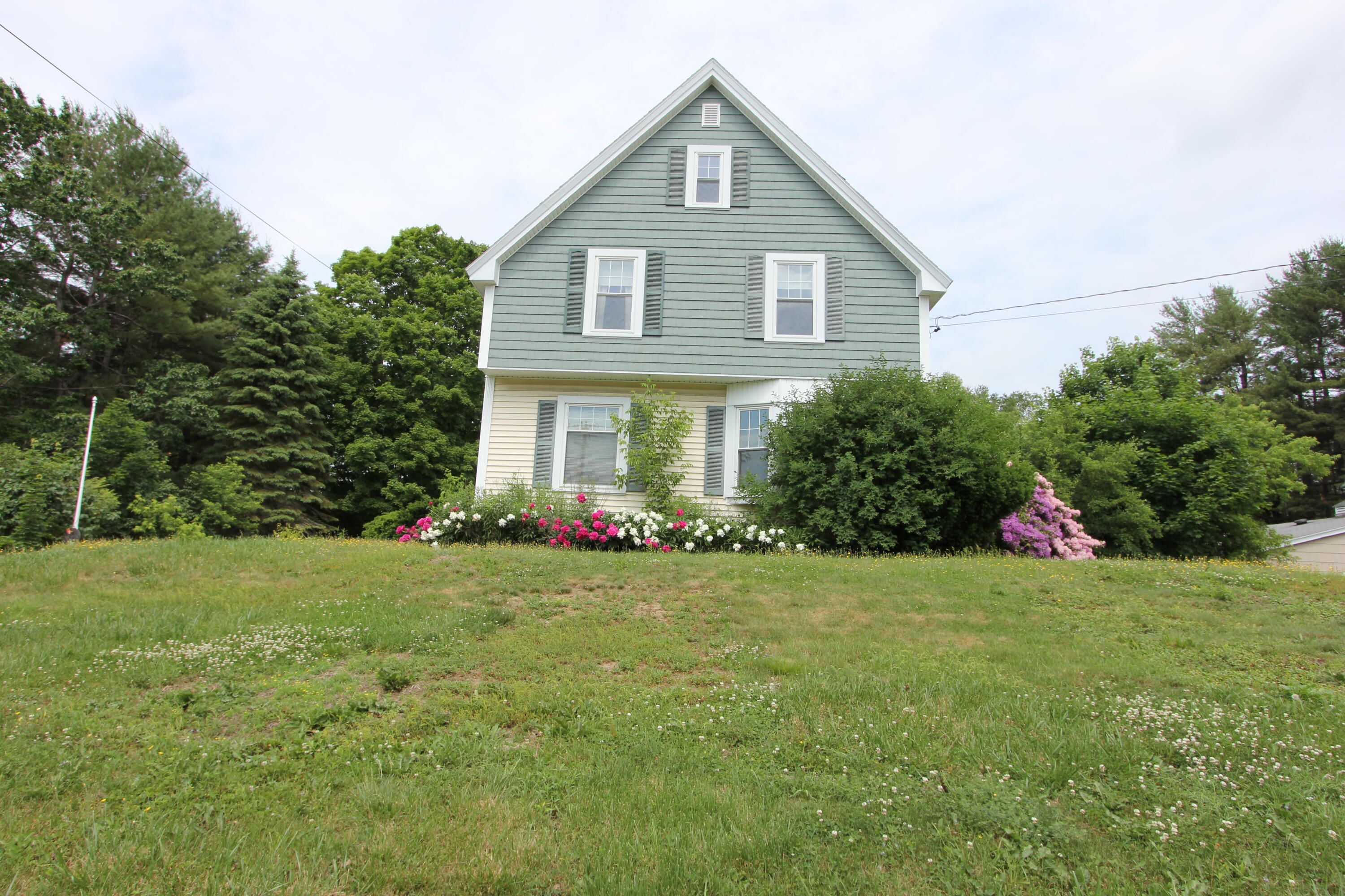 Property Photo:  422 College Street  ME 04240 