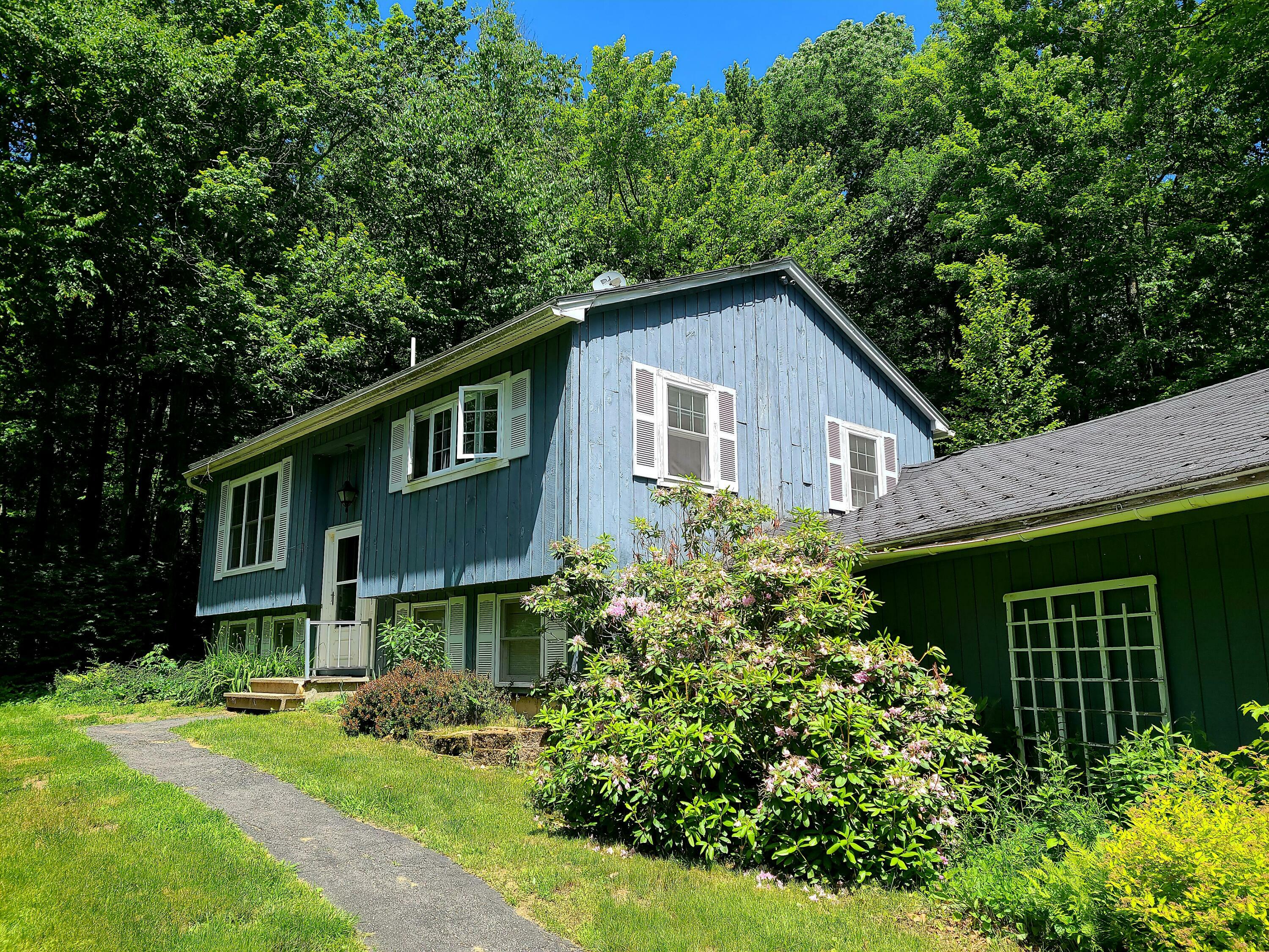 Property Photo: 115 Fenderson Hill Road ME 04294