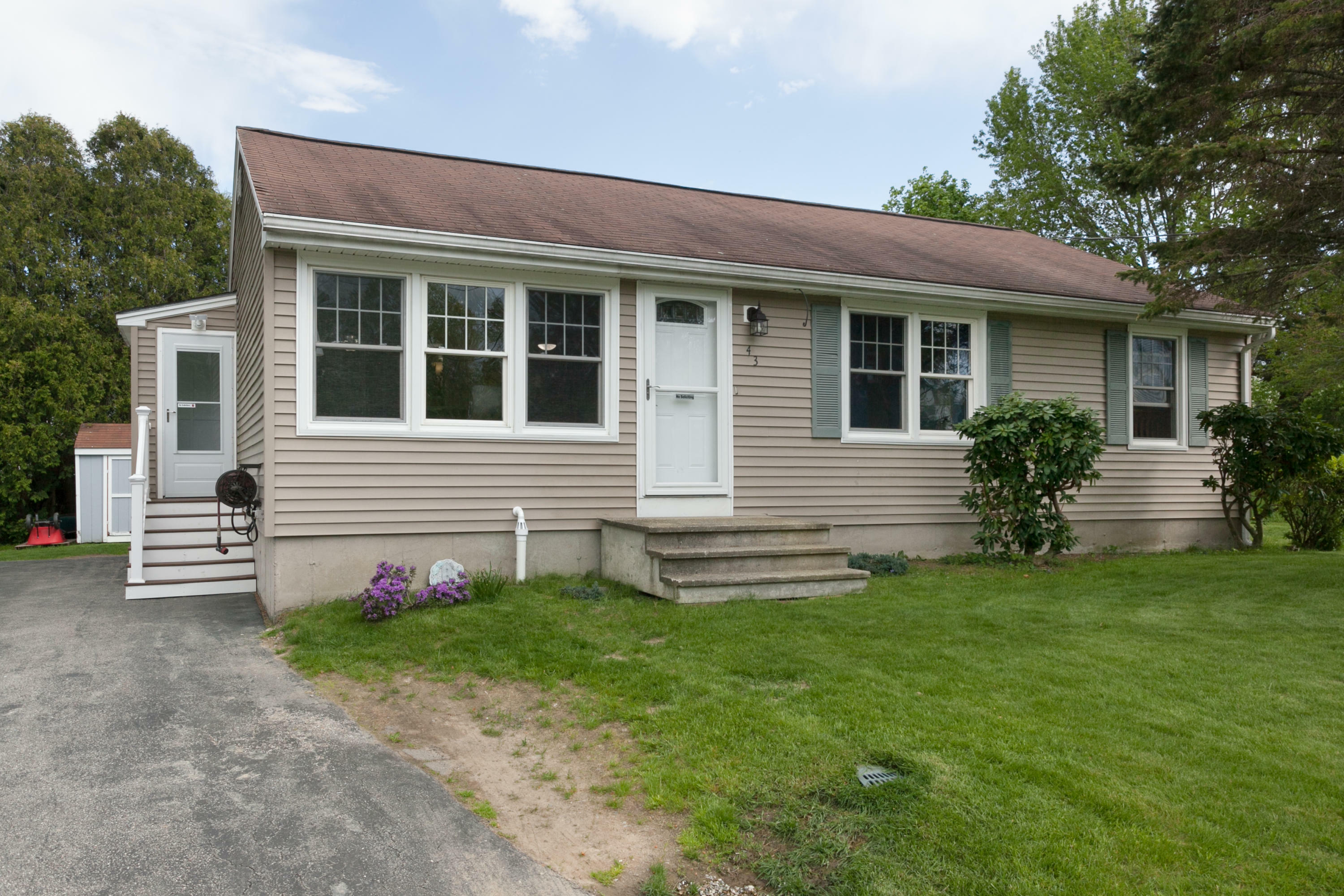 Property Photo: 43 Wood Avenue ME 04072
