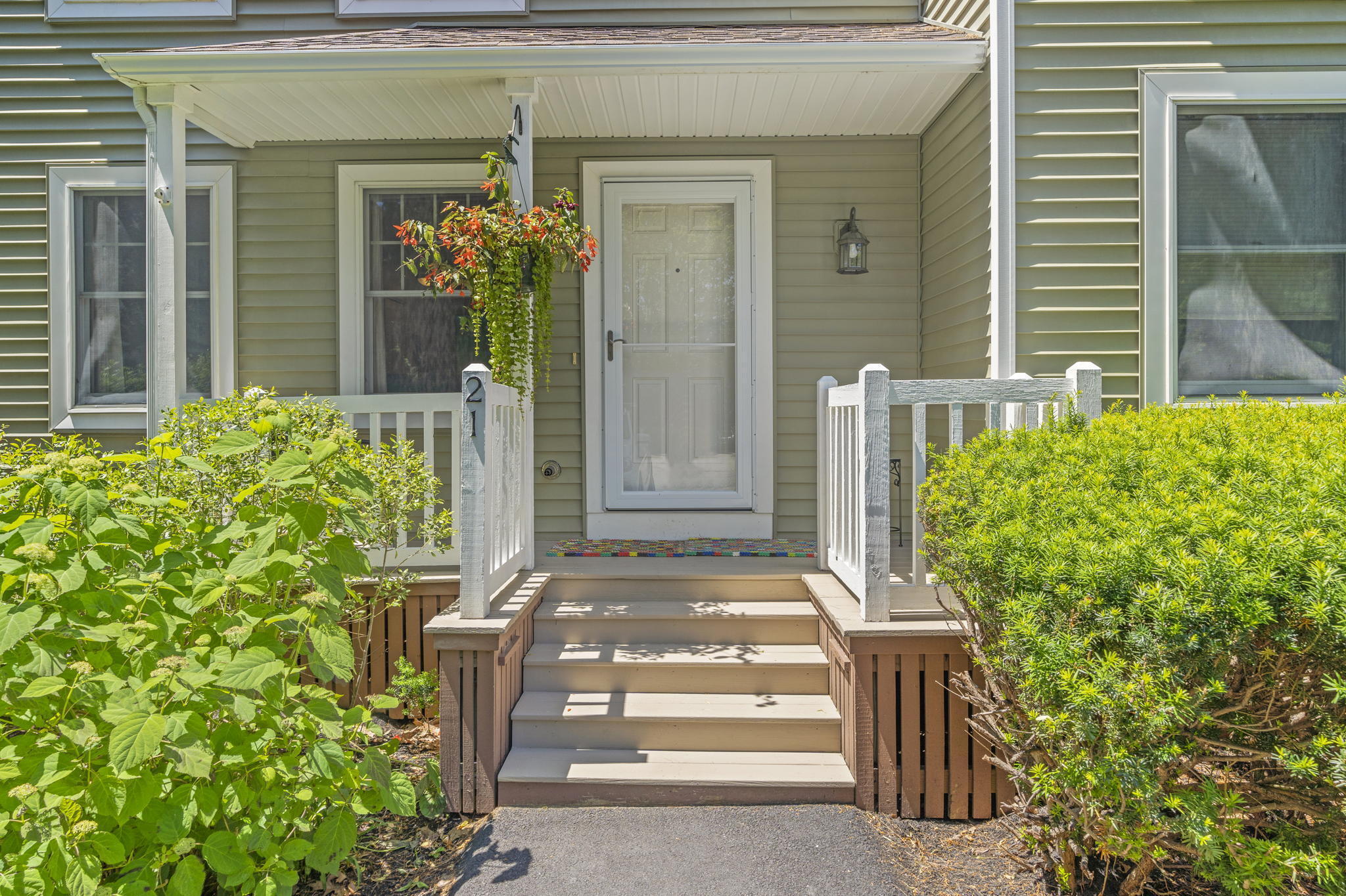 Property Photo: 459 Allen Avenue 21 ME 04103