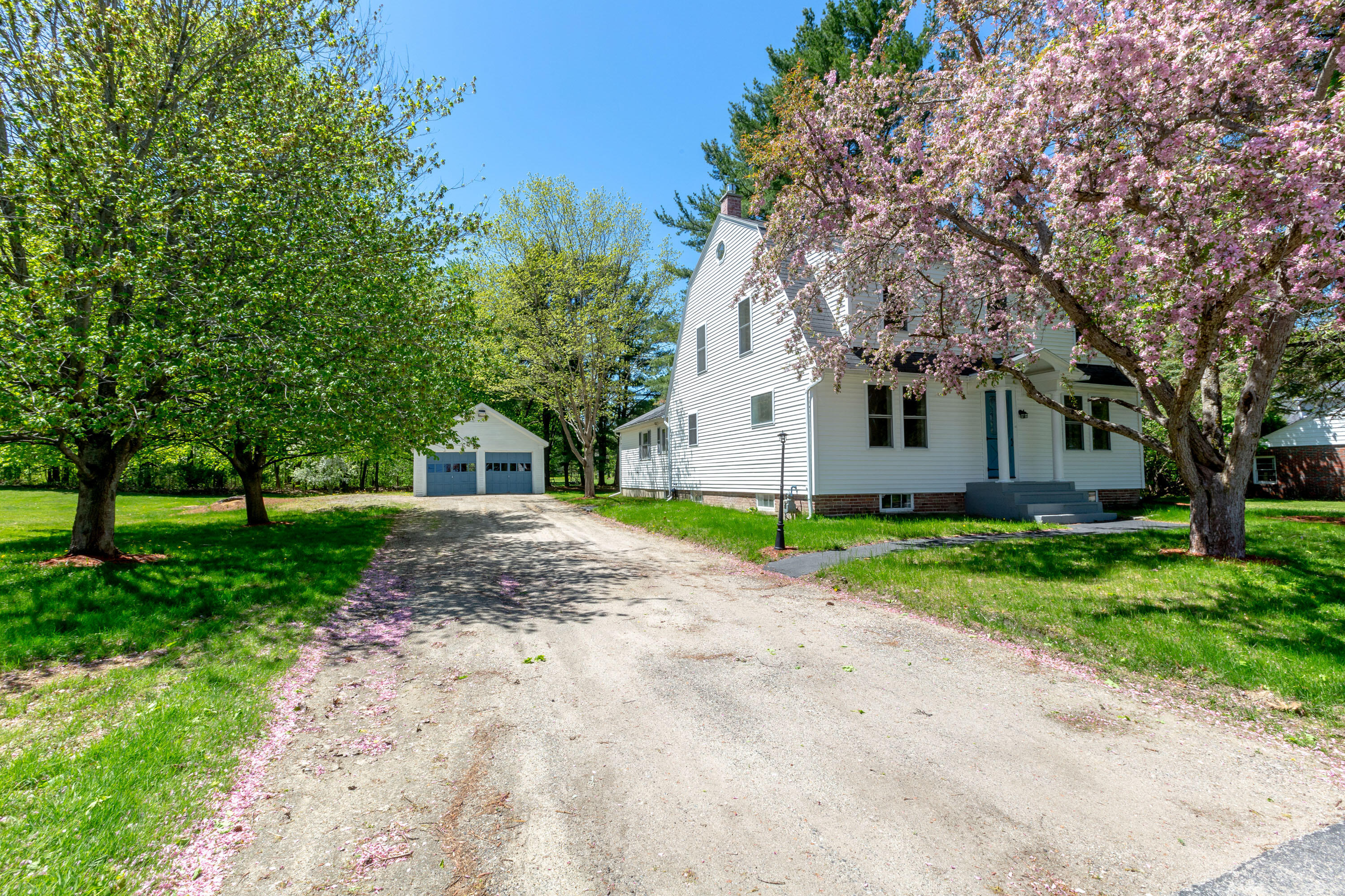 Property Photo:  3 Little Street  ME 04240 