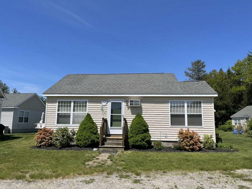 Property Photo: 412 Post Road 121 ME 04090