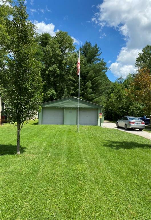 Property Photo: 7095 Beech Grove Road IN 46151