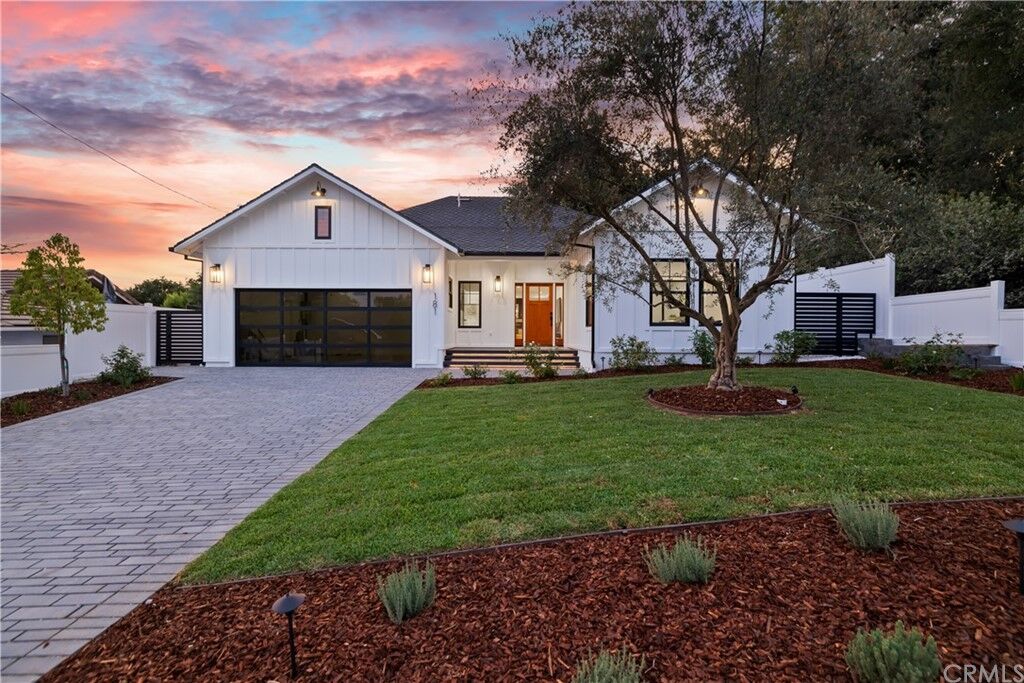 Property Photo:  181 S Sunnyside Avenue  CA 91024 