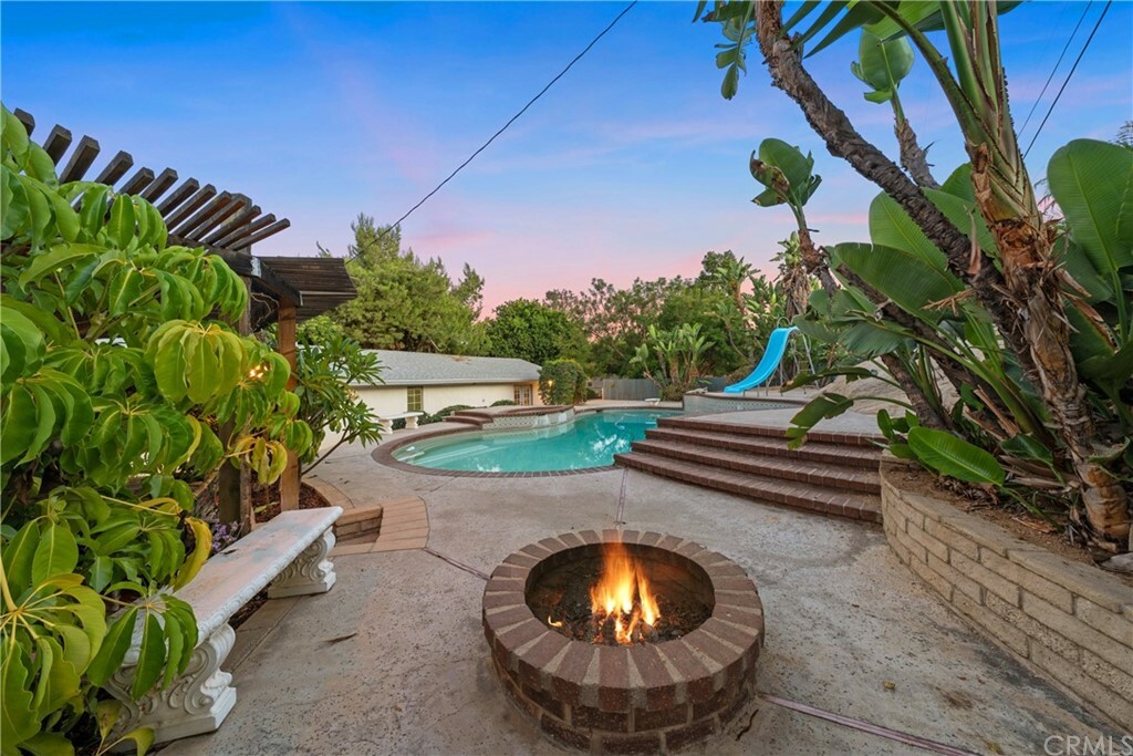 Property Photo:  16841 Dooley Place  CA 92504 