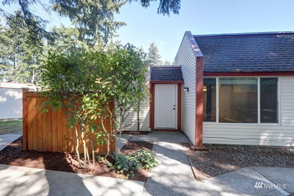 Property Photo:  14600 SE 176th Street B3  WA 98058 