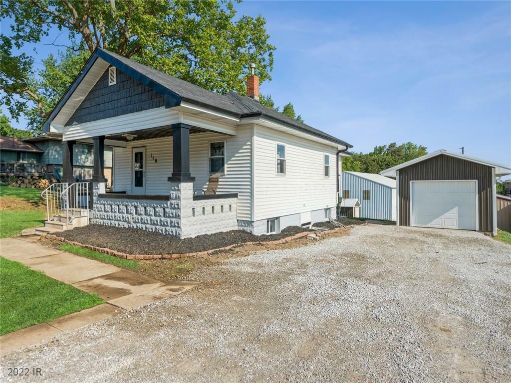 Property Photo:  110 E North Street  IA 50170 