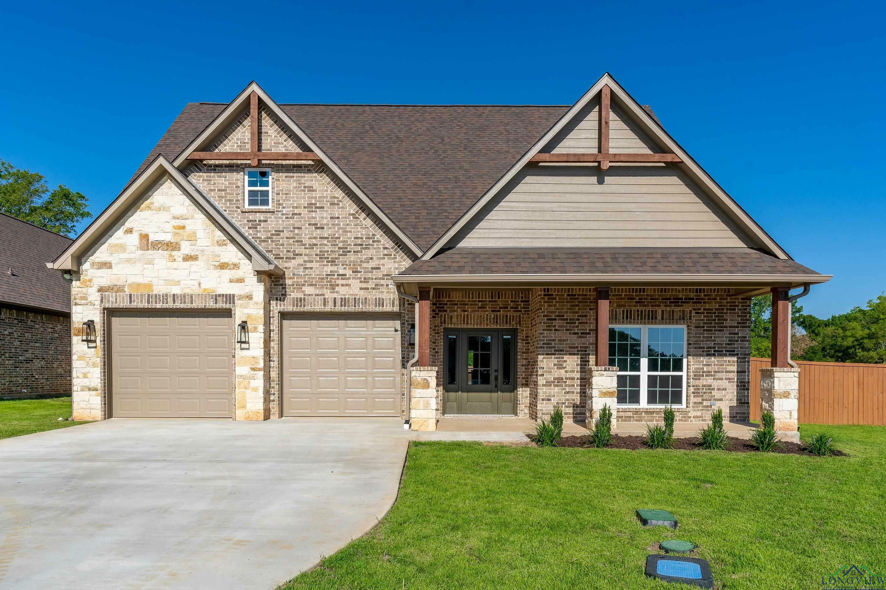 Property Photo:  4525 Lone Oak Lane  TX 75604 