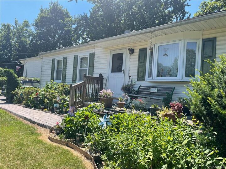 20 Mountain View Drive  Warwick NY 10990 photo