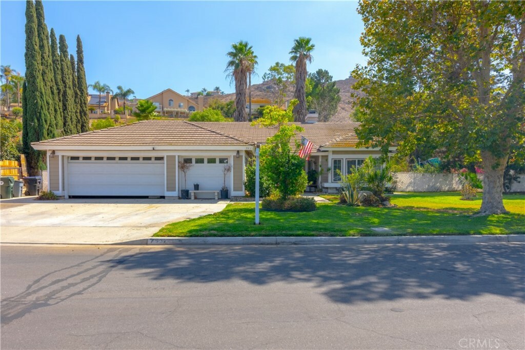 Property Photo:  7937 Bounty Trail  CA 92509 