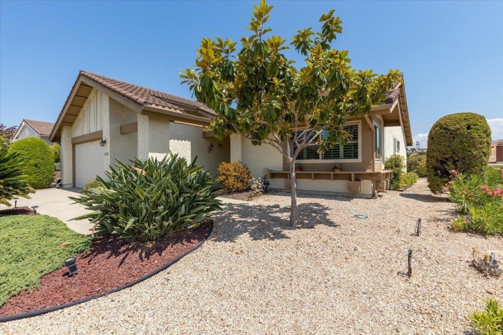 Property Photo: 12748 Camino Emparrado CA 92128