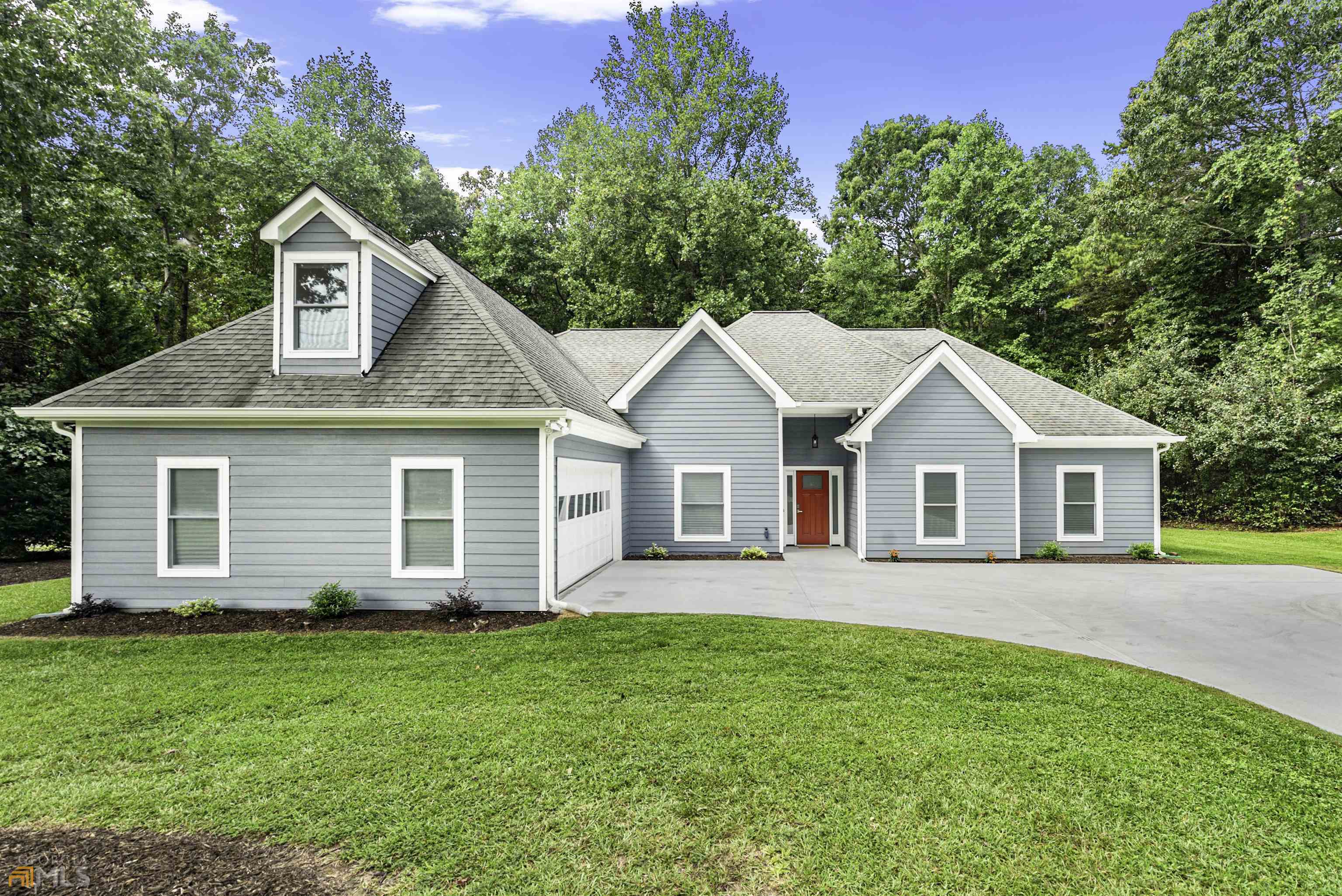Property Photo: 1805 Pine Road GA 30019