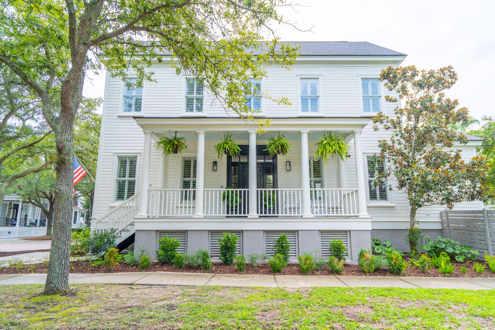 Property Photo:  277 N Shelmore Boulevard  SC 29464 