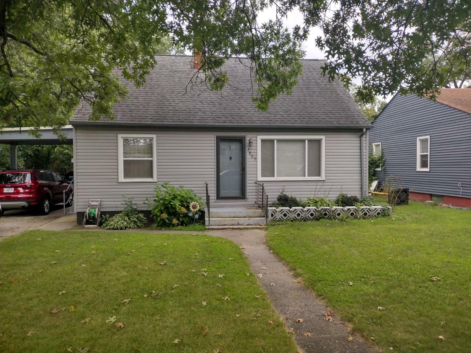 Property Photo:  2807 W 39th Place  IN 46408 